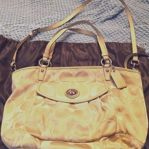 COACH Beige signature logo bag